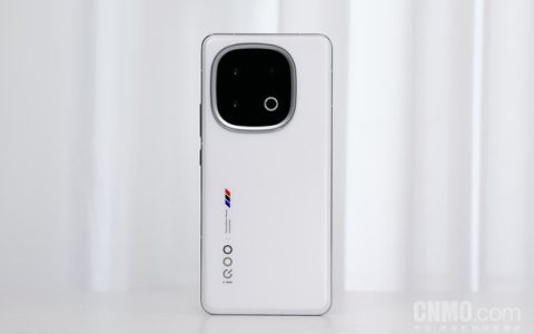 iQOO 13：首批搭载骁龙8至尊版 Pro级电竞旗舰新标杆