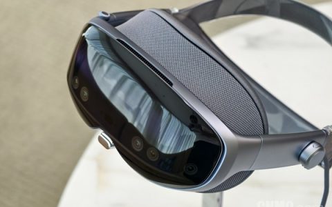 vivo Vision探索版：398克超轻机身 一次谨慎而勇敢的&ldquo;视界&rdquo;初探