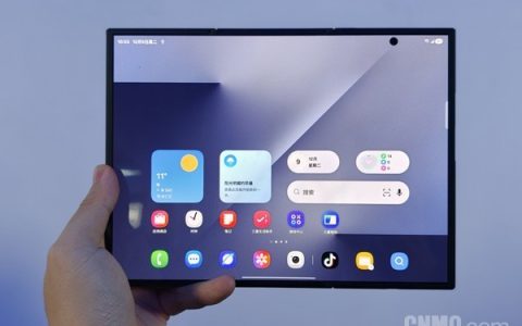 三星Galaxy Z TriFold：融合手机平板 三折叠的全新形态