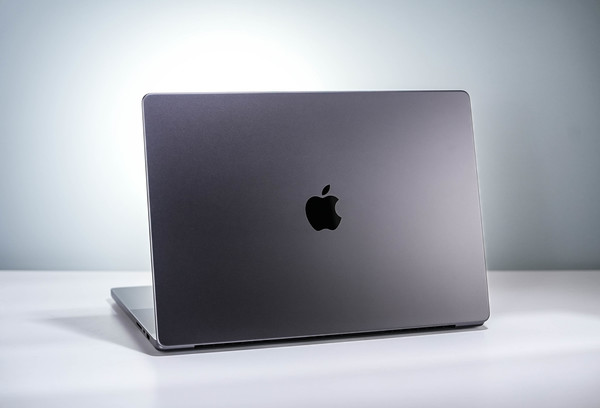 MacBook Pro MacBook Pro
