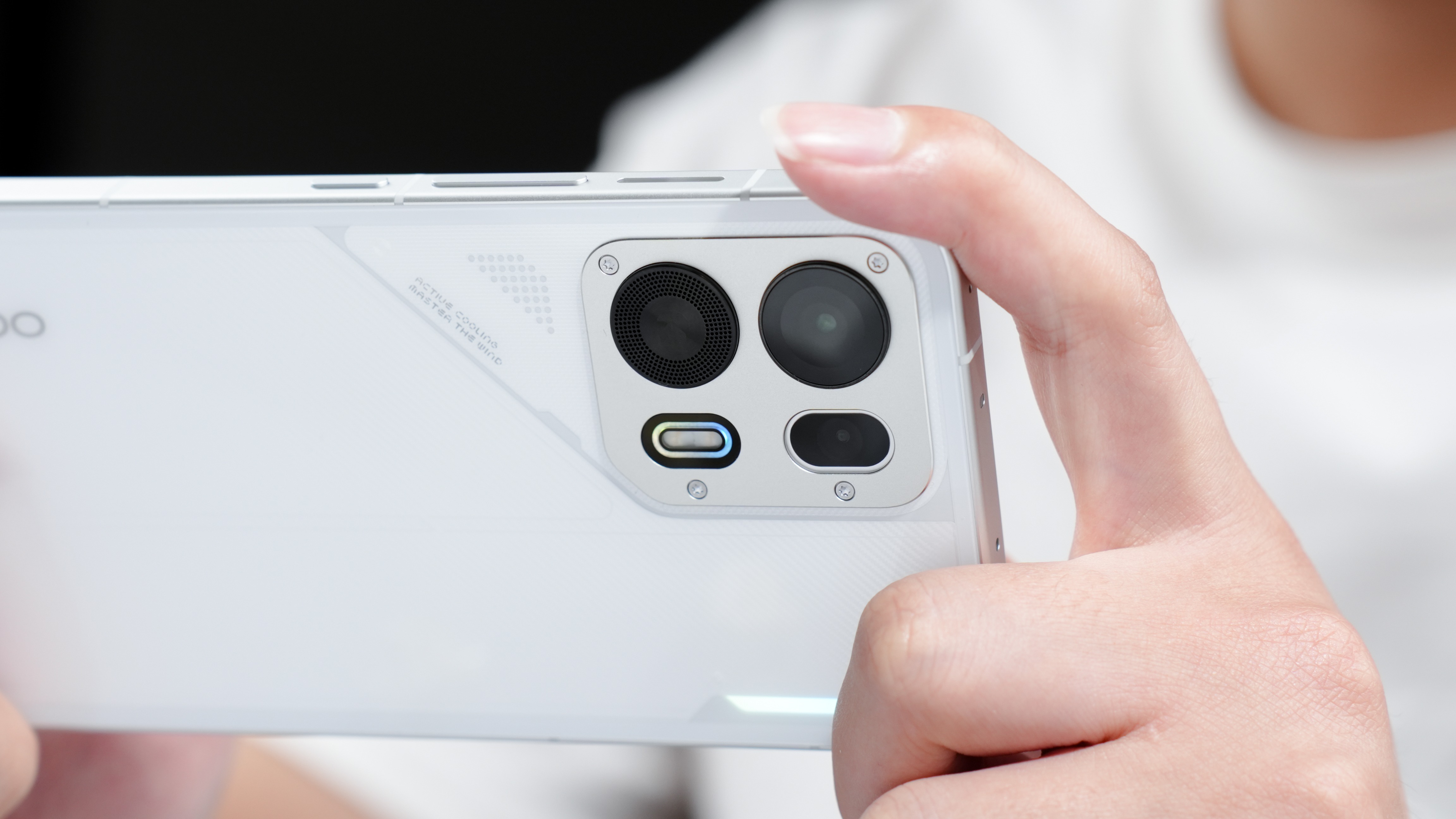 OPPO K15 Pro上手评测:驭风进化!全维度「超感官」体验