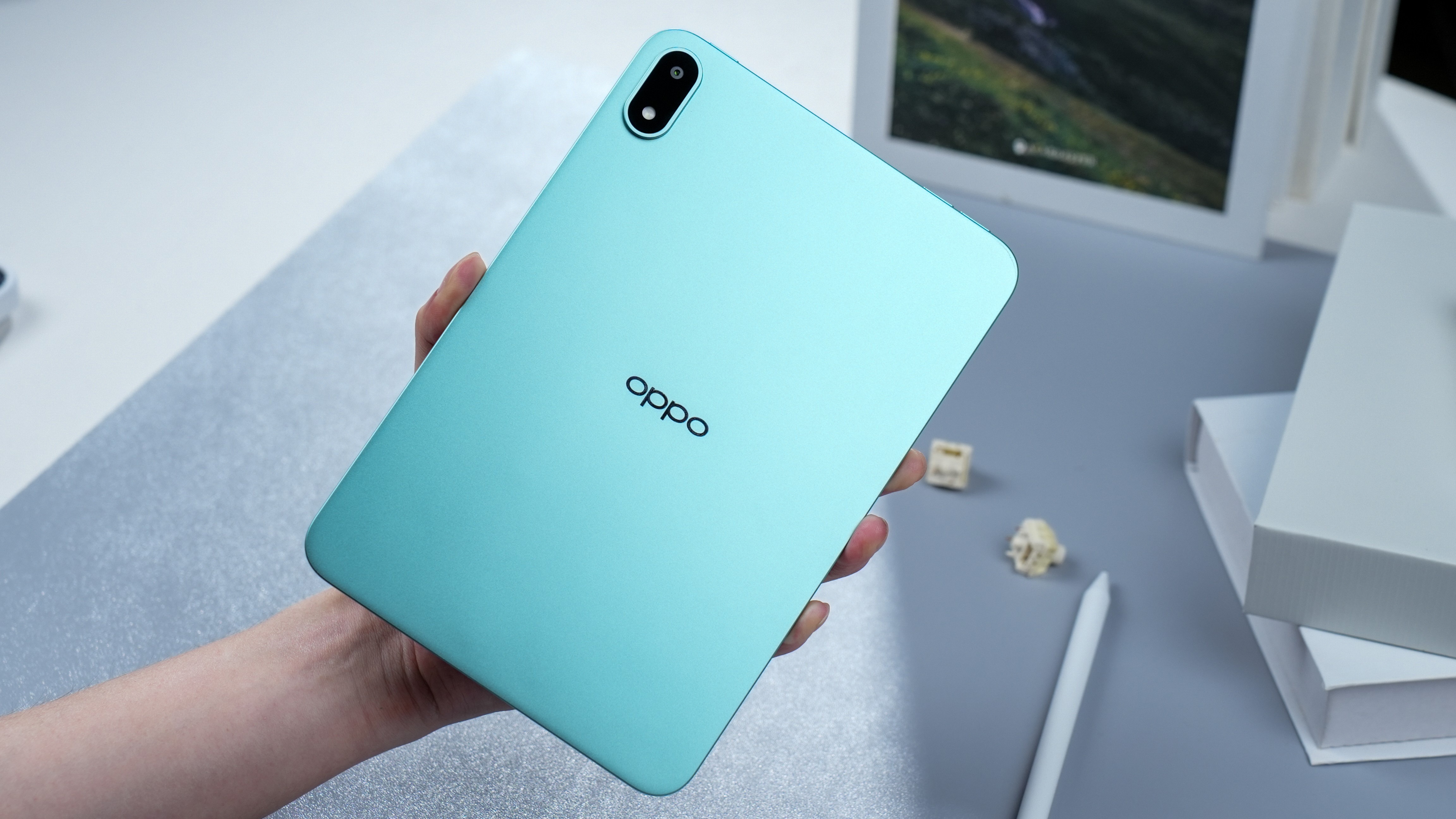 OPPO Pad Mini评测:小身材,大旗舰,重新定义随身平板体验!