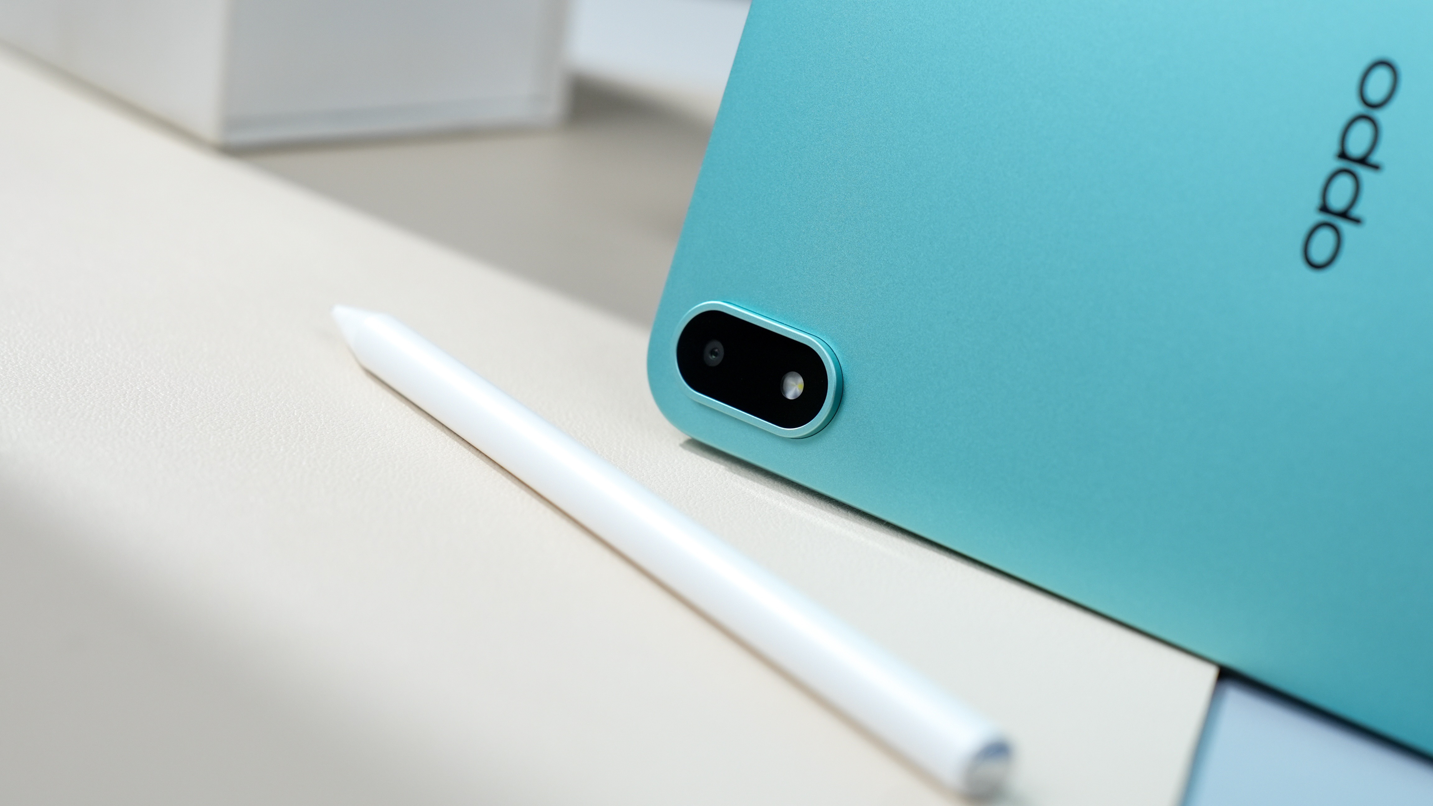 OPPO Pad Mini评测:小身材,大旗舰,重新定义随身平板体验!
