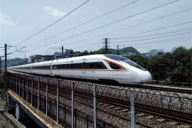 全球最快高速列车要来了：最快450km/h 国外网友给中国点赞