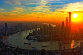 2023，你好！让我们一起在上海，看日出！