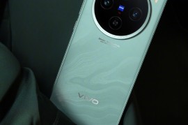 vivo X100s 手机外观照公布：7.8mm 厚度，首发“四季人像”功能