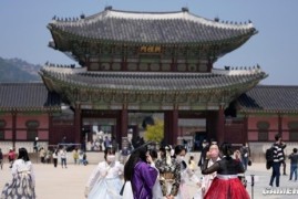 韩国地标文物景福宫连续2天被涂鸦 出现不明网站链接