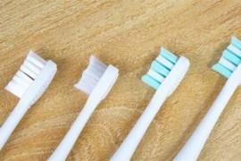 电动牙刷的刷头能不能一直用(电动牙刷的刷头多久换一次)
