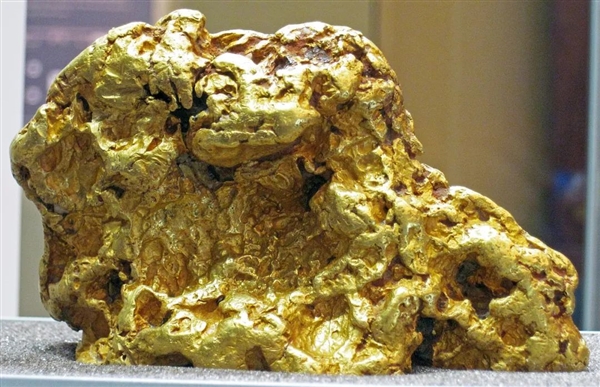 沙特发现世界级金矿 绵延长达125公里！福气为啥这么好-图2