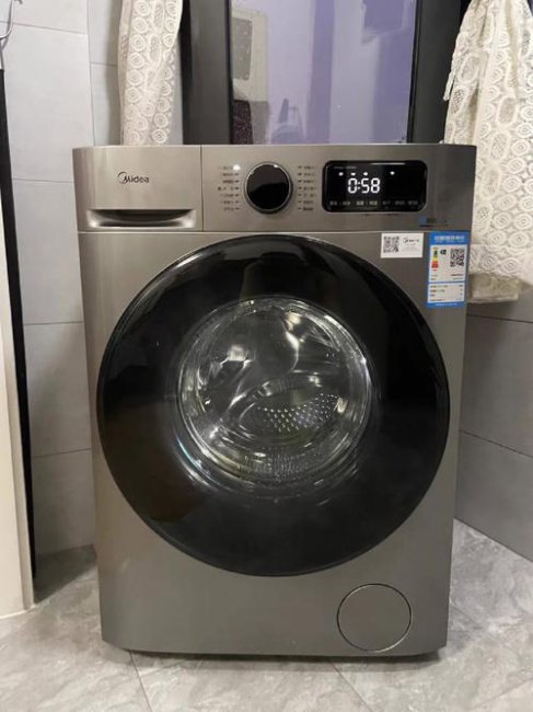洗衣机显示e6一直叫不能进水怎么回事，有没有可能电脑板坏了？-图1