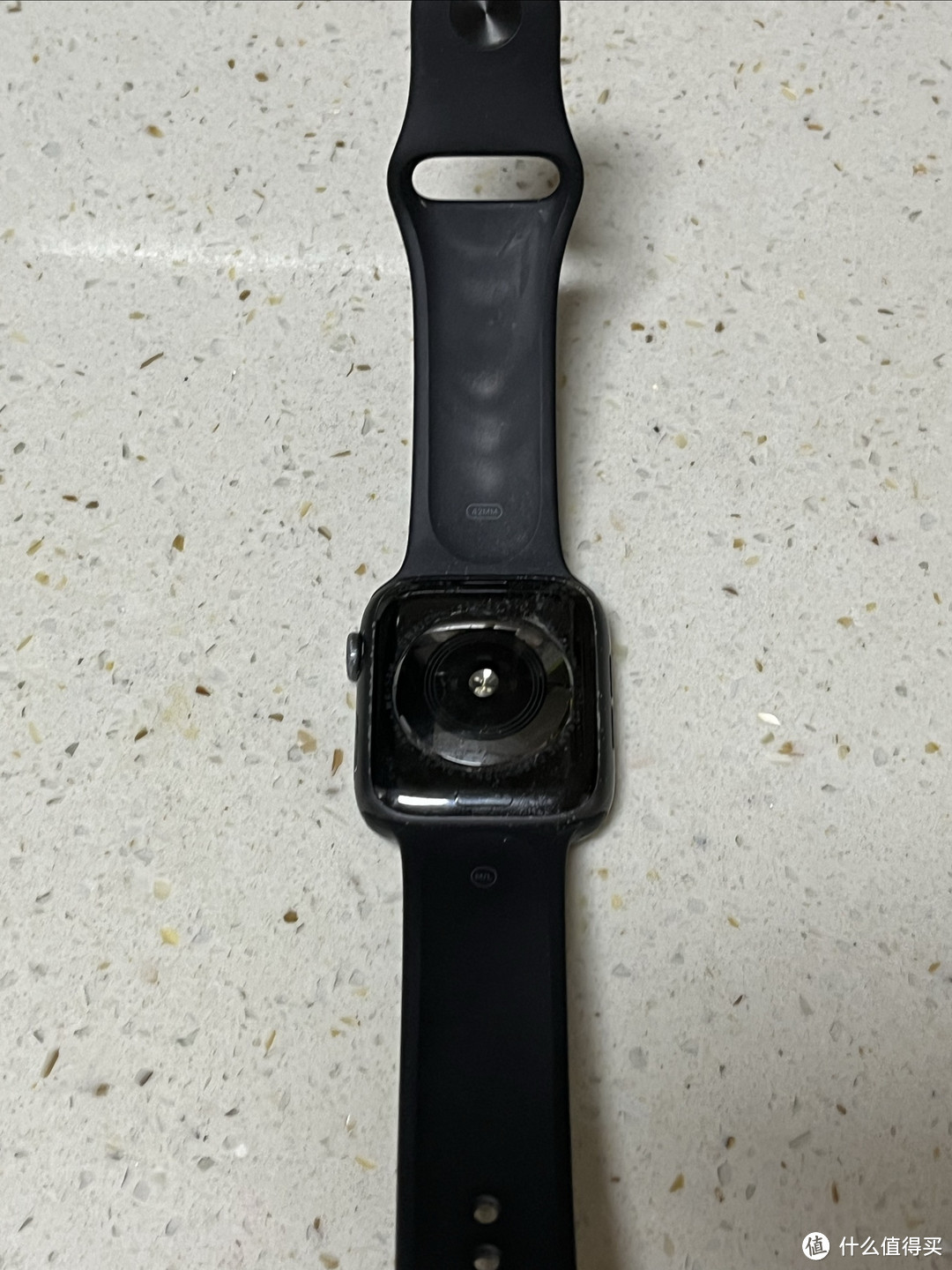 缺点，优点都很明显的，Apple Watch作为情人节礼物来说还是可以的。-图3
