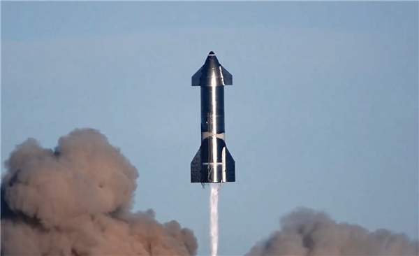 见证历史！SpaceX星舰第三次试飞成功发射升空：人类史上最强火箭！
