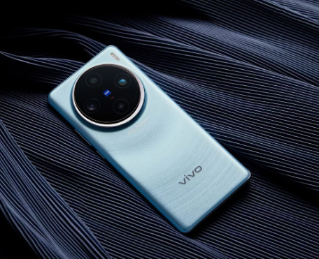 vivo将推全新自研影像品牌BlueImage，或首发于旗舰机型X100 Ultra